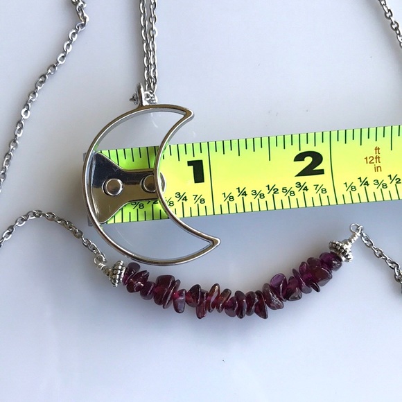 Genuine Garnet chips double layer moon necklace - Picture 2 of 12